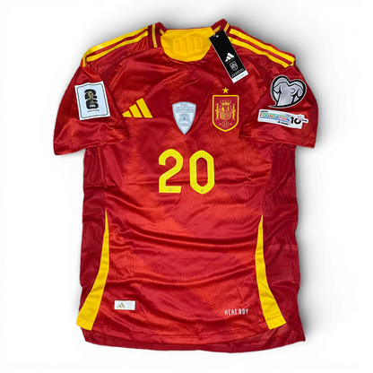 Spain's 2025 home jersey. Pedri Gonzalez Lopez