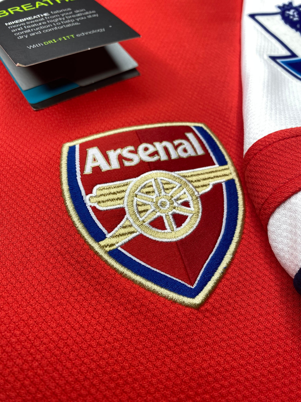 Arsenal's home jersey. Season 12/13. Mesut Ozil.