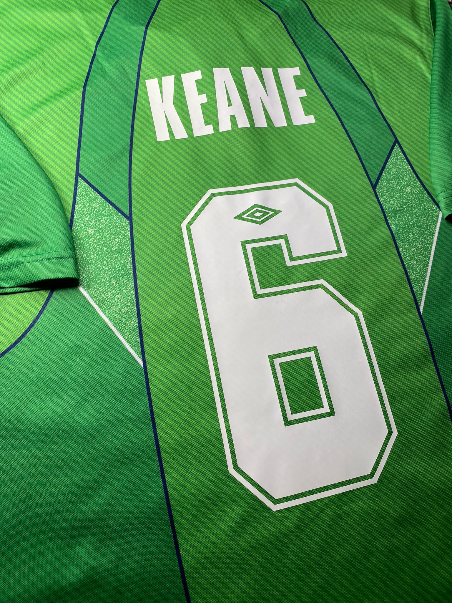 Ireland's 1994 home jersey. Roy Keane.