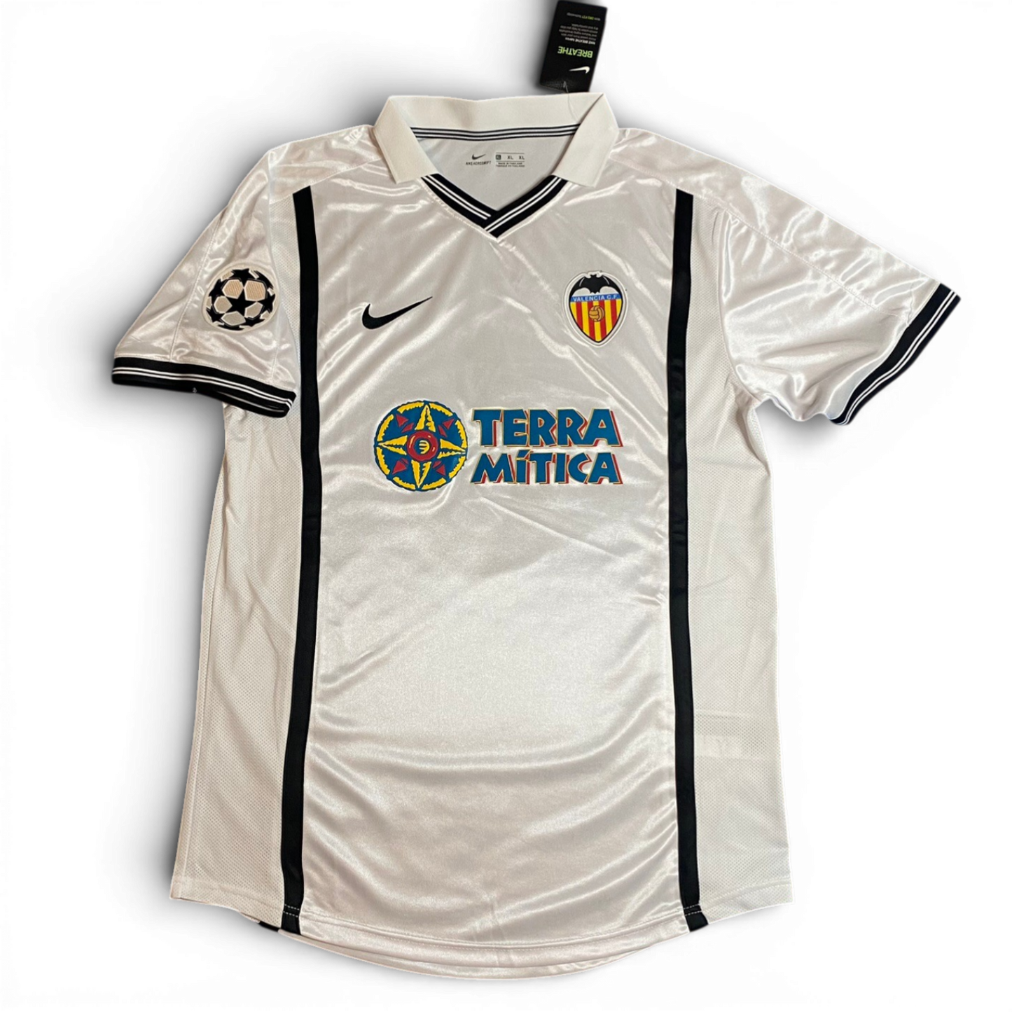 Valencia home jersey. Season 00/01. Gaizka Mendieta.