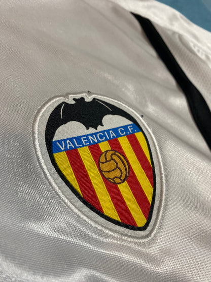 Valencia home jersey. Season 00/01. Gaizka Mendieta.
