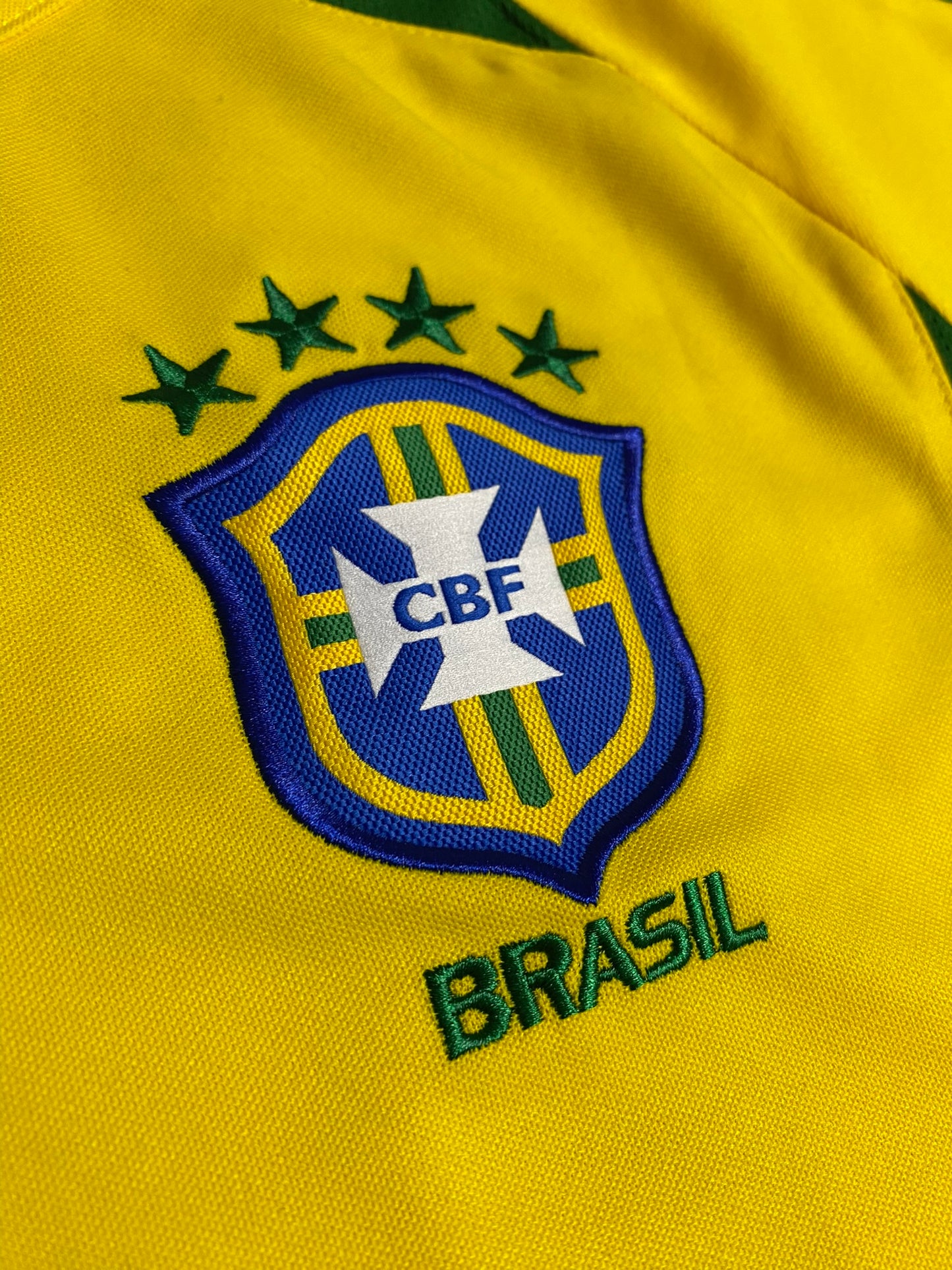 Brazil's home jersey for the 2002 World Cup. Ronaldinho Gaucho