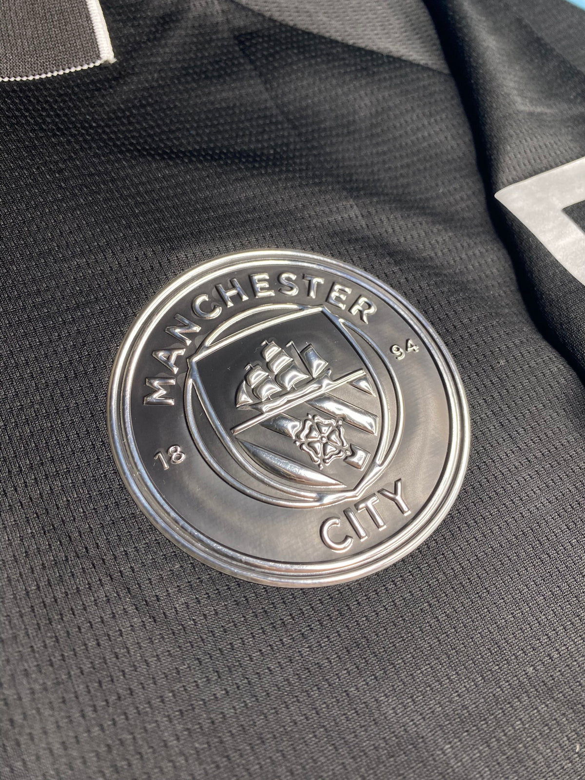 Manchester City away jersey. Season 25/26. Rayan Cherki.