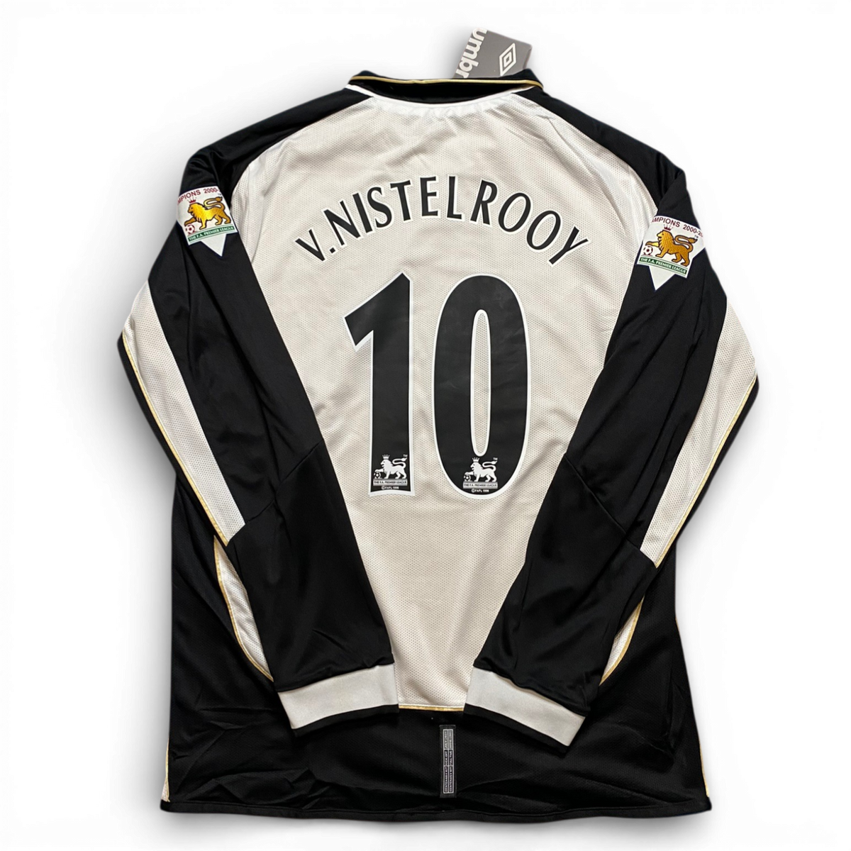 Manchester United reversible jersey commemorating the club's 100th anniversary. Season 01/02. Ruud Van Nistelrooy