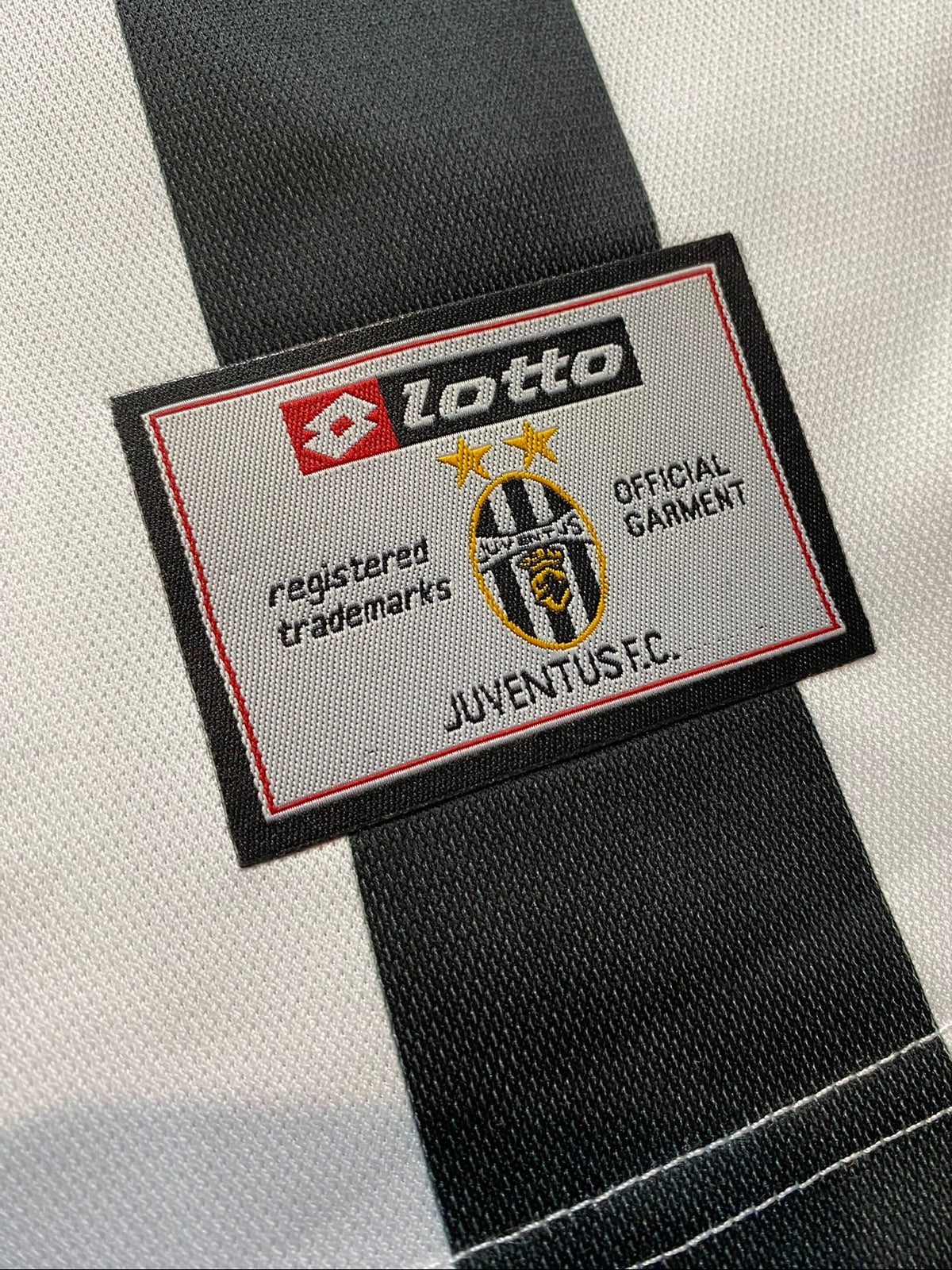 Juventus home jersey. Season 01/02. Edgar Davids