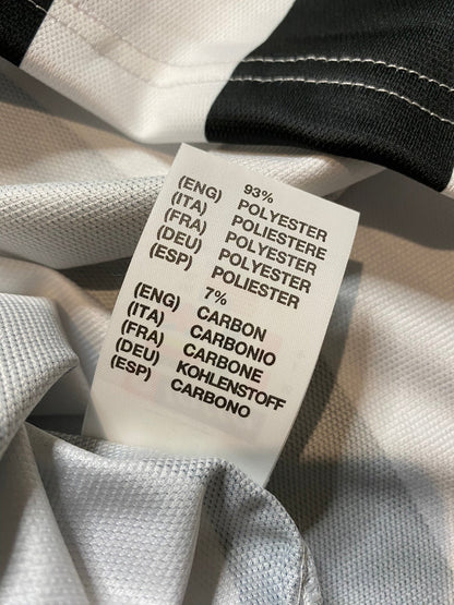 Juventus home jersey. Season 01/02. Edgar Davids