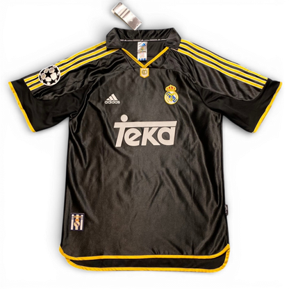 Real Madrid's away jersey. Season 99/00. Fernando Redondo