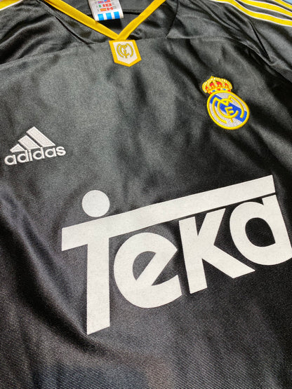 Real Madrid's away jersey. Season 99/00. Fernando Redondo