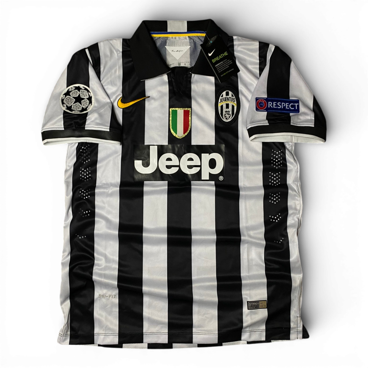 Juventus home jersey. Season 14/15. Andrea Pirlo.