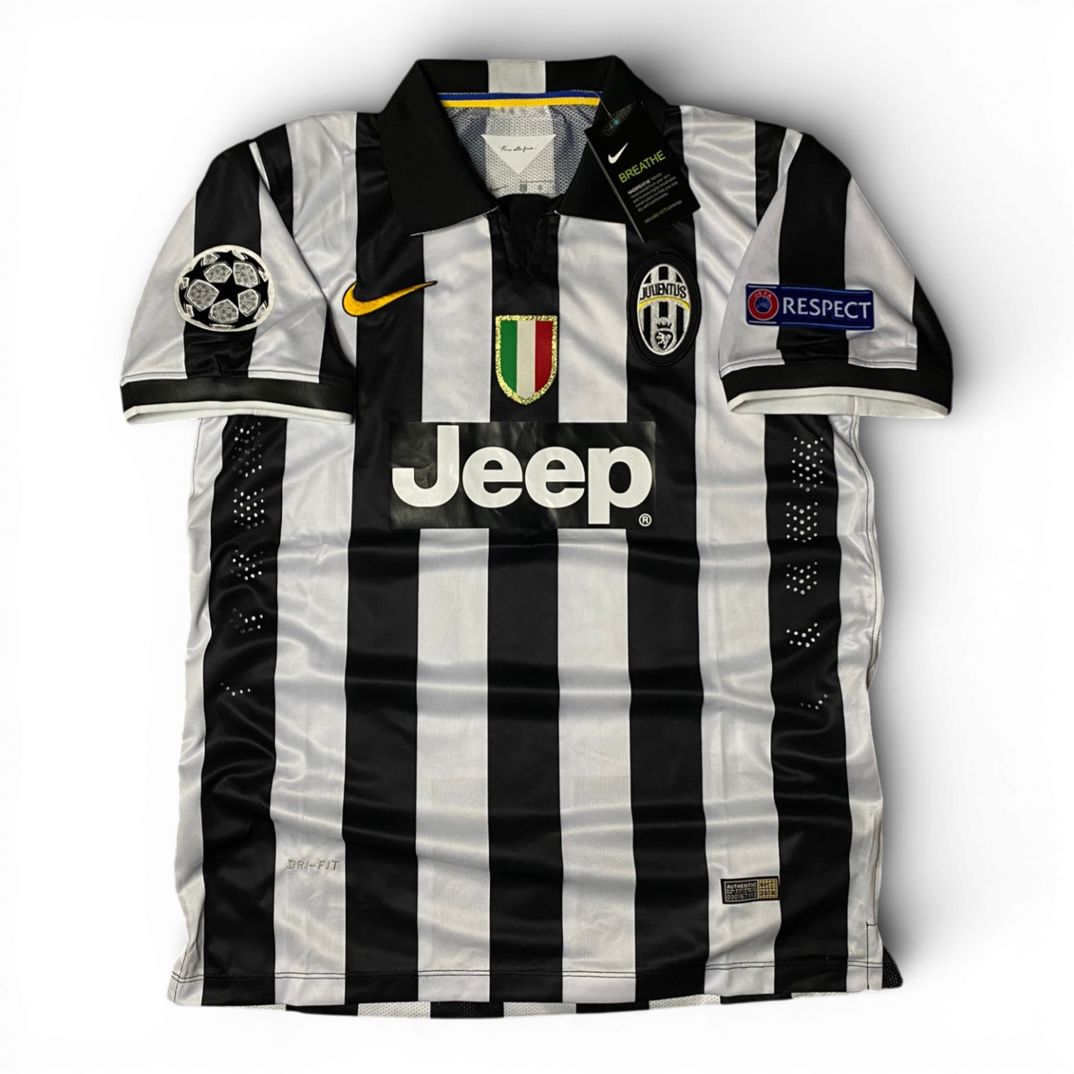 Juventus home jersey. Season 14/15. Andrea Pirlo.