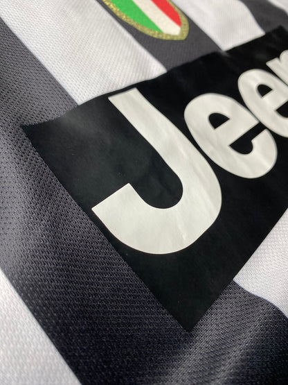 Juventus home jersey. Season 14/15. Andrea Pirlo.