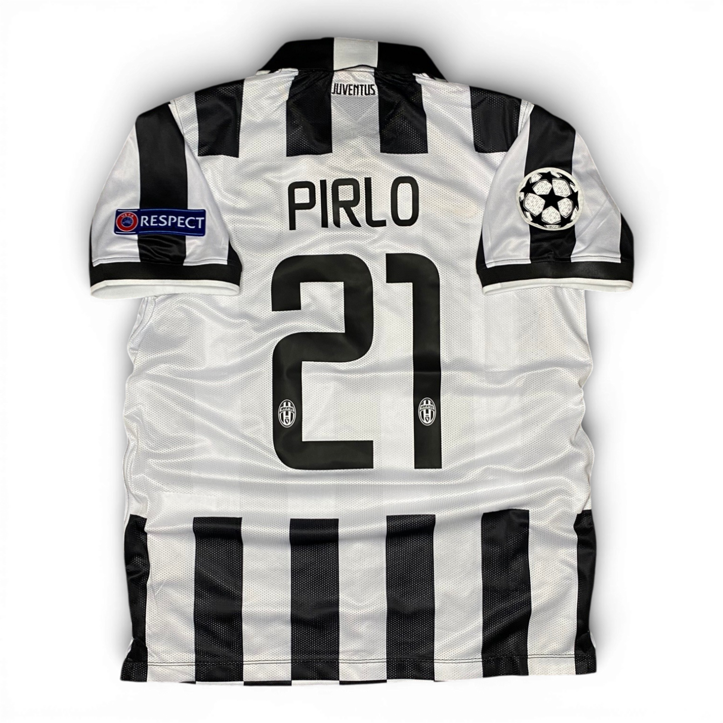 Juventus home jersey. Season 14/15. Andrea Pirlo.