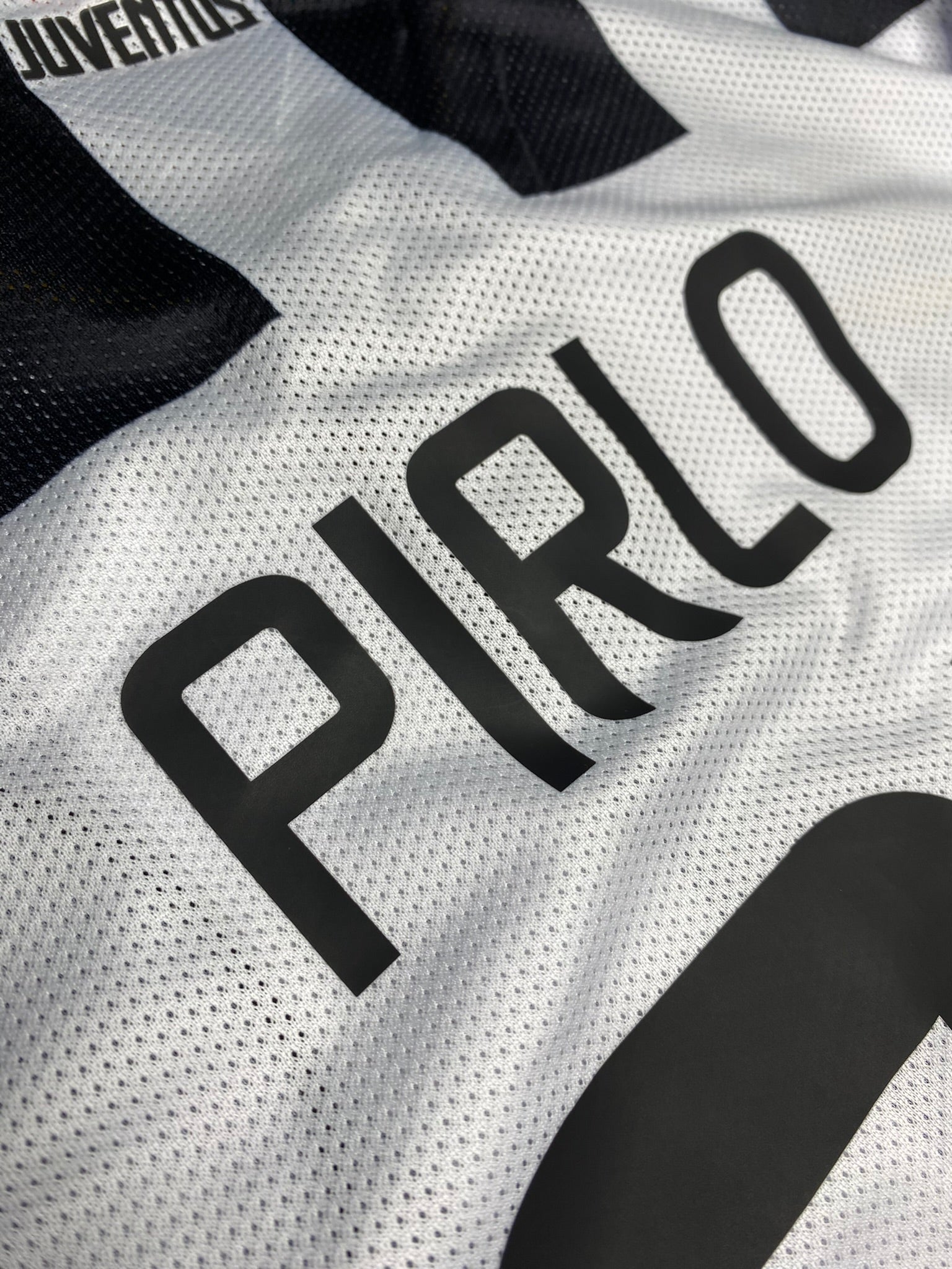 Juventus home jersey. Season 14/15. Andrea Pirlo.