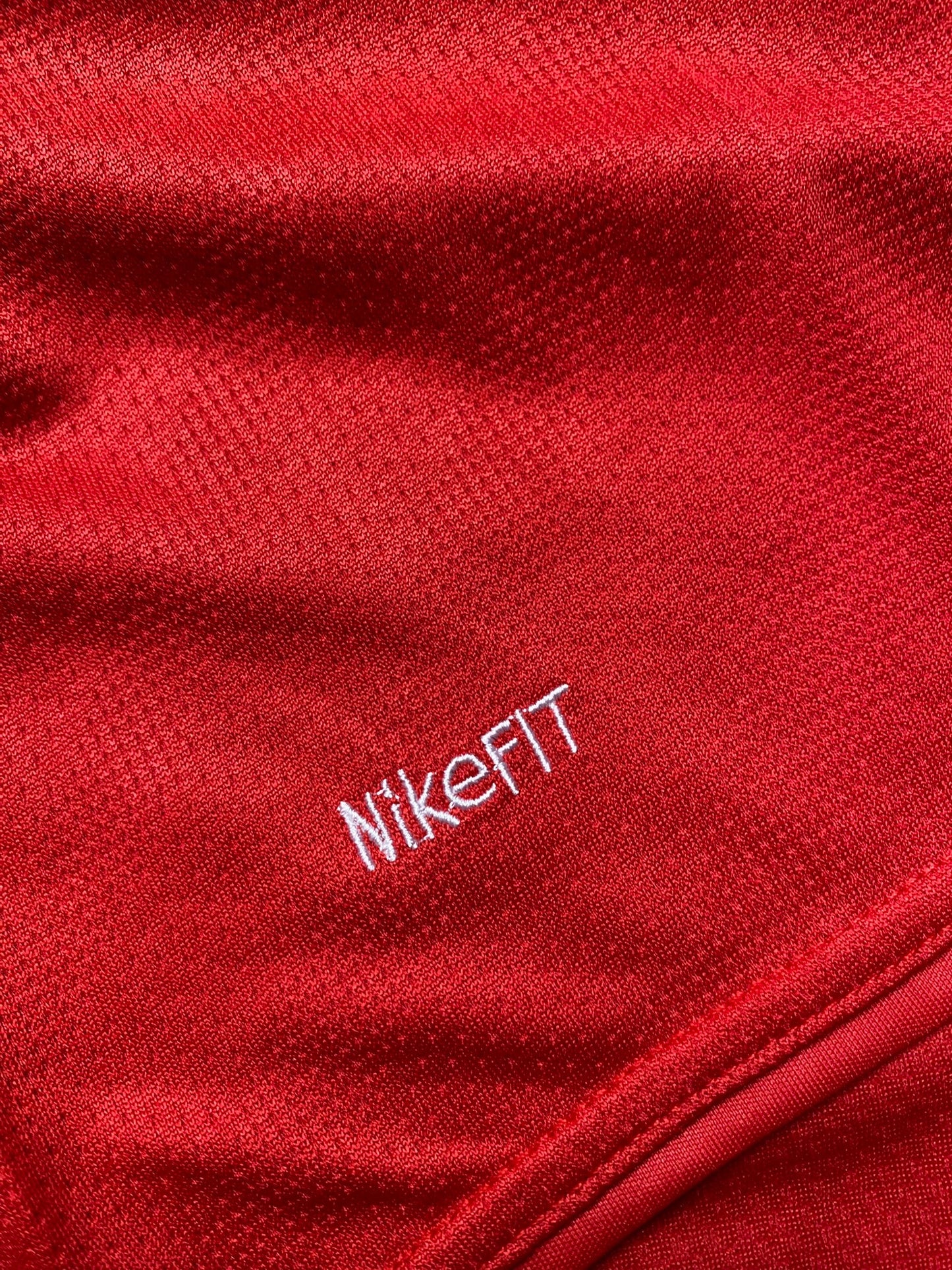 Manchester United's home jersey. Season 07/08. Luís Nani