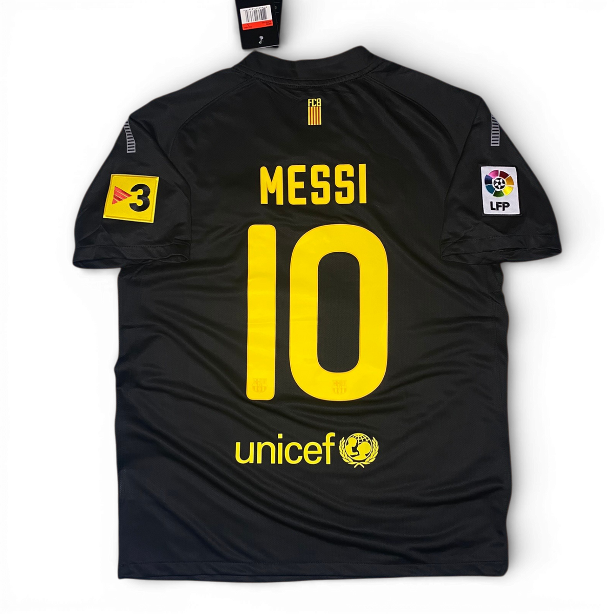 Barcelona's away jersey. Season 11/12. Lionel Messi