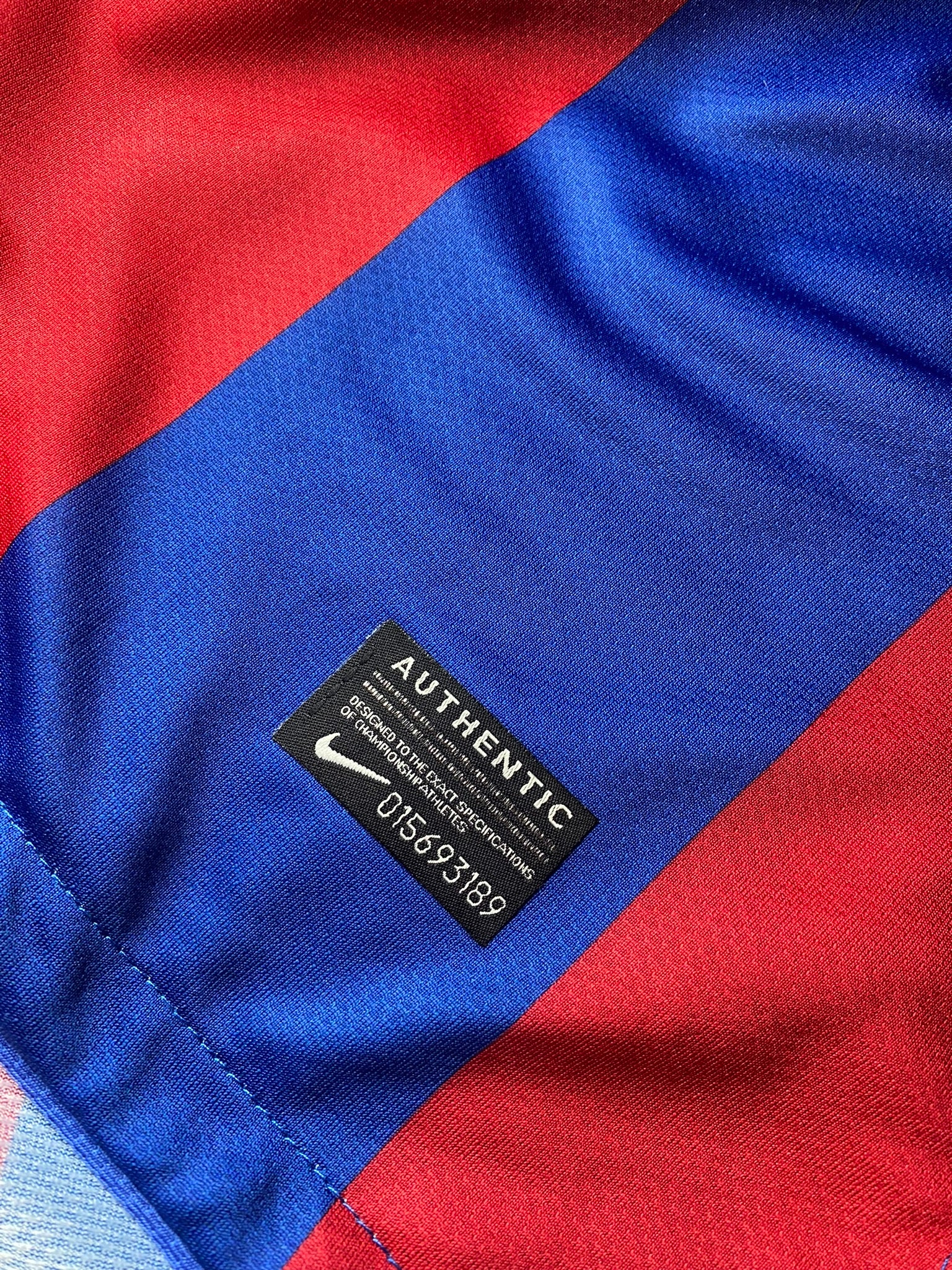 Barcelona home jersey. Season 10/11. Carles Puyol