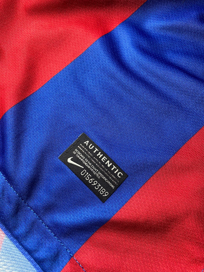 Barcelona home jersey. Season 10/11. Carles Puyol