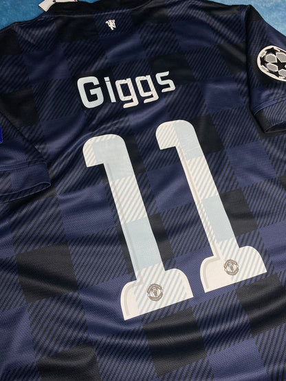 Mancehster United away jersey. Season 13/14. Ryan Giggs