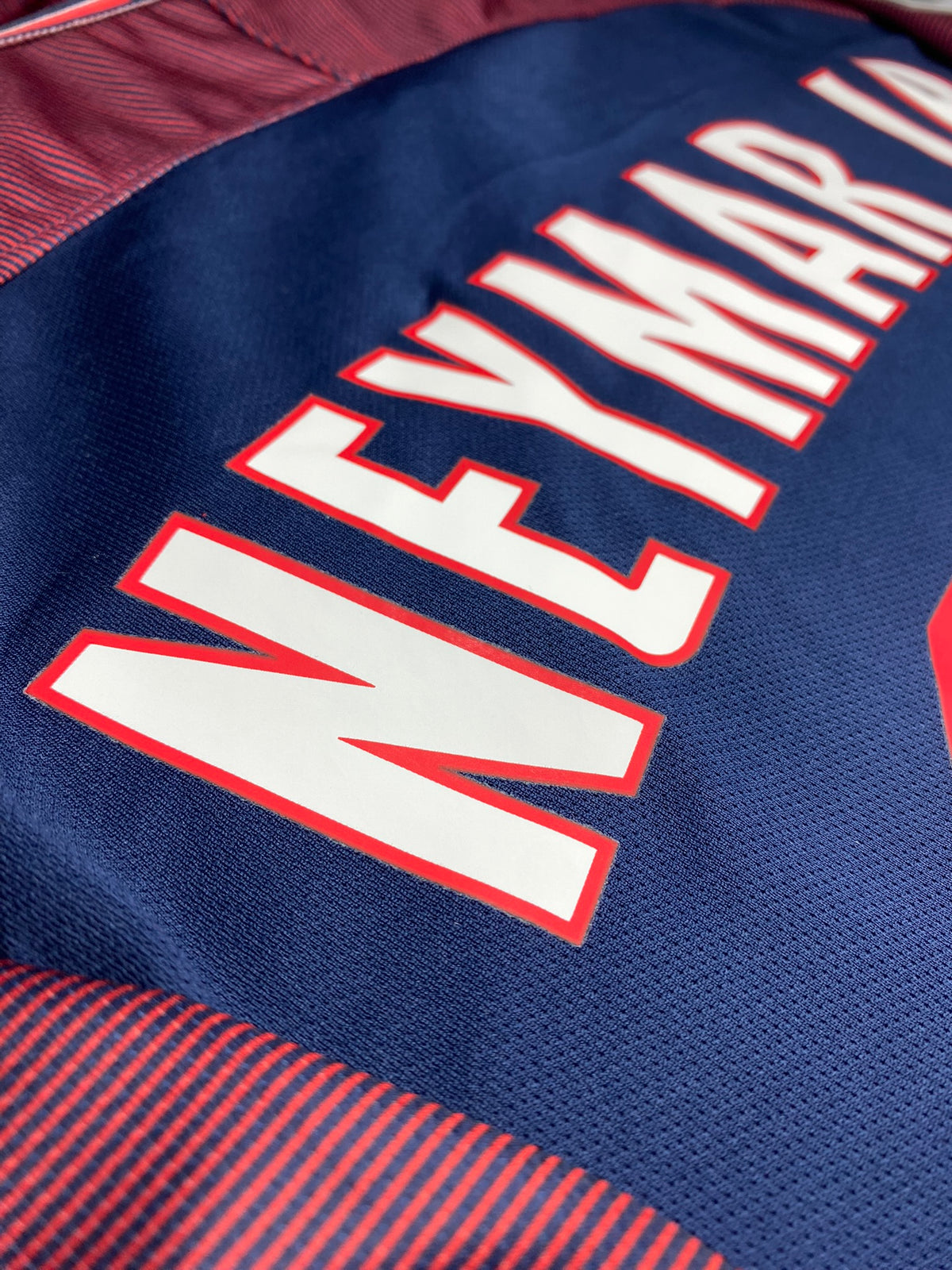 Paris Saint-Germain (PSG) home jersey. Season 16/17. Neymar da Silva Santos Júnior.