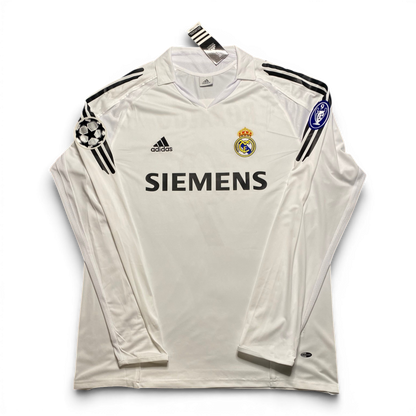 Real Madrid's home jersey. Season 05/06. Ronaldo Nazario