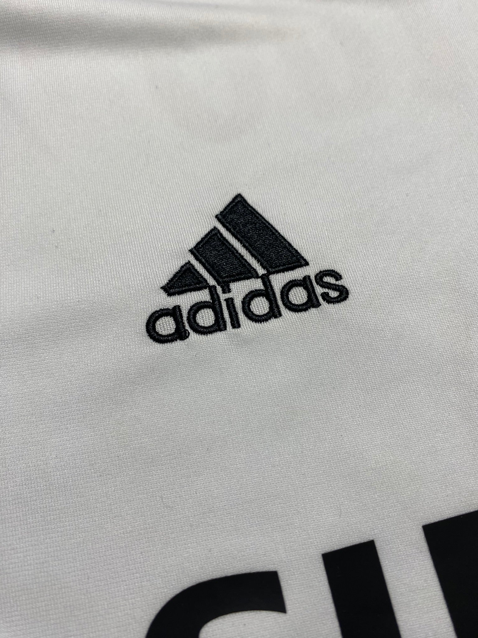 Real Madrid's home jersey. Season 05/06. Ronaldo Nazario
