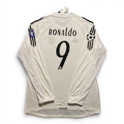 Real Madrid's home jersey. Season 05/06. Ronaldo Nazario