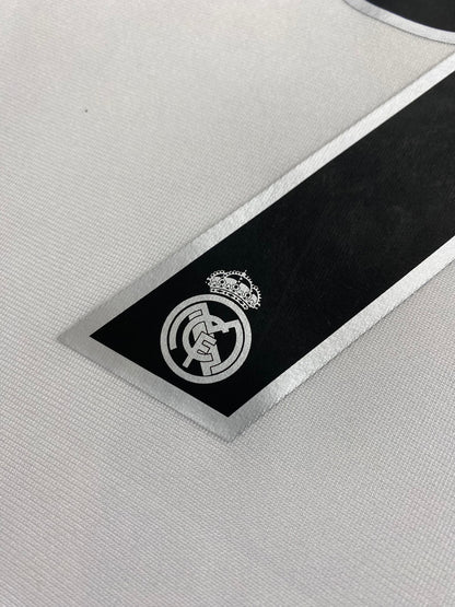 Real Madrid's home jersey. Season 05/06. Ronaldo Nazario