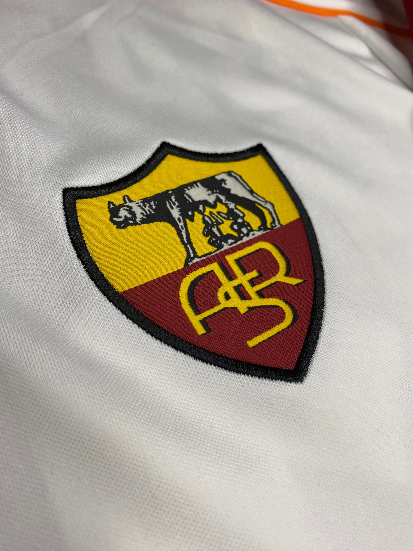 AS Roma's longsleeve home jersey. Season 98/99. Gabriel Batistuta