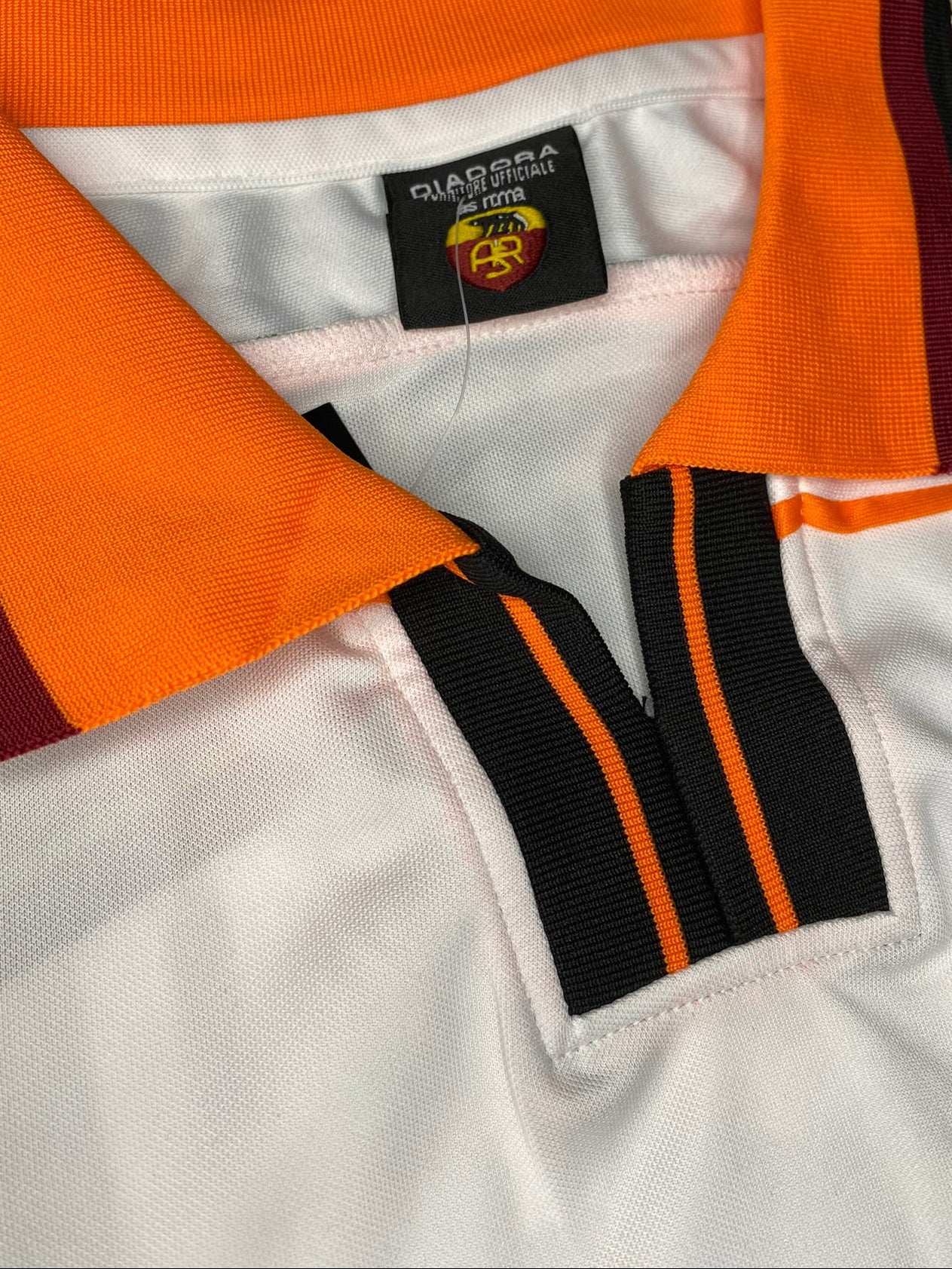 AS Roma's longsleeve home jersey. Season 98/99. Gabriel Batistuta