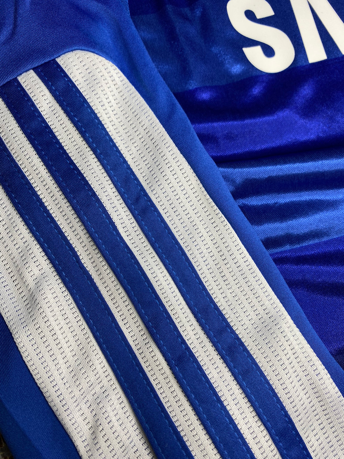 Chelsea's longsleeve home jersey for the 2012 Champions League Final. Frank Lampard.