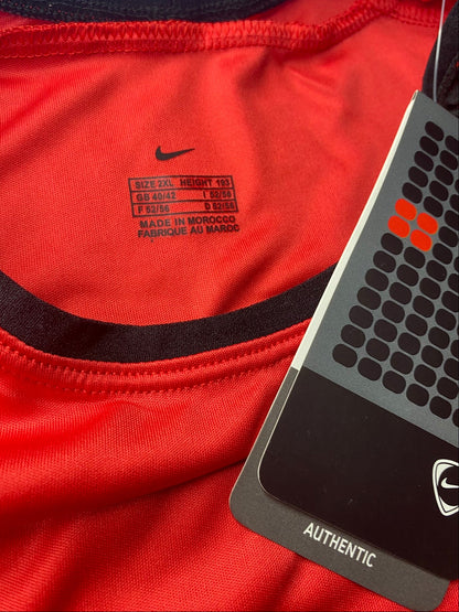 Manchester United home jersey. Season 02/03. Juan Sebastian Veron.