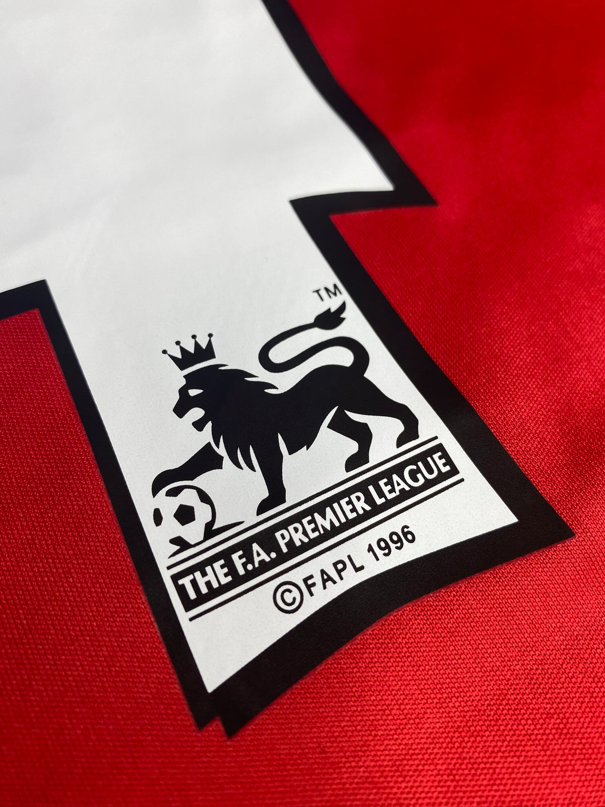 Manchester United home jersey. Season 02/03. Juan Sebastian Veron.