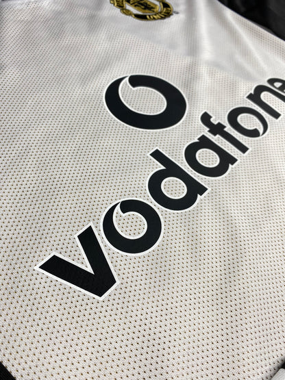 Manchester United reversible jersey commemorating the club's 100th anniversary. Season 01/02. David Beckham