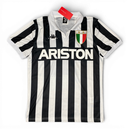 Juventus home jersey. Season 84/85. Michel Platini