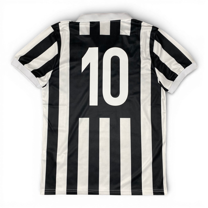 Juventus home jersey. Season 84/85. Michel Platini