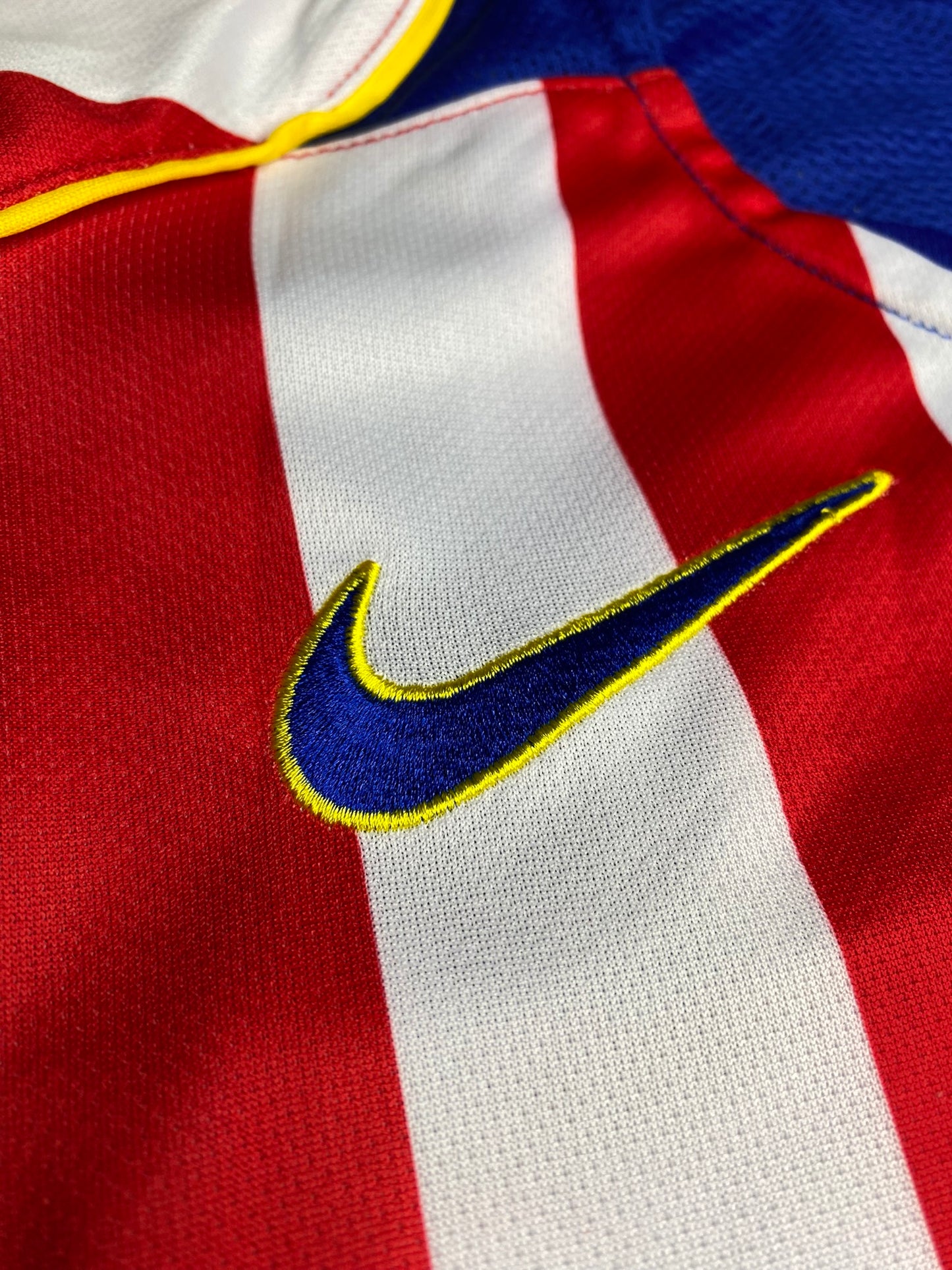 Atletico Madrid longsleeve home jersey. Season 04/05. Fernando Torres