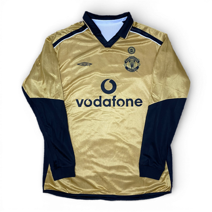 Manchester United reversible jersey commemorating the club's 100th anniversary. Season 01/02. David Beckham