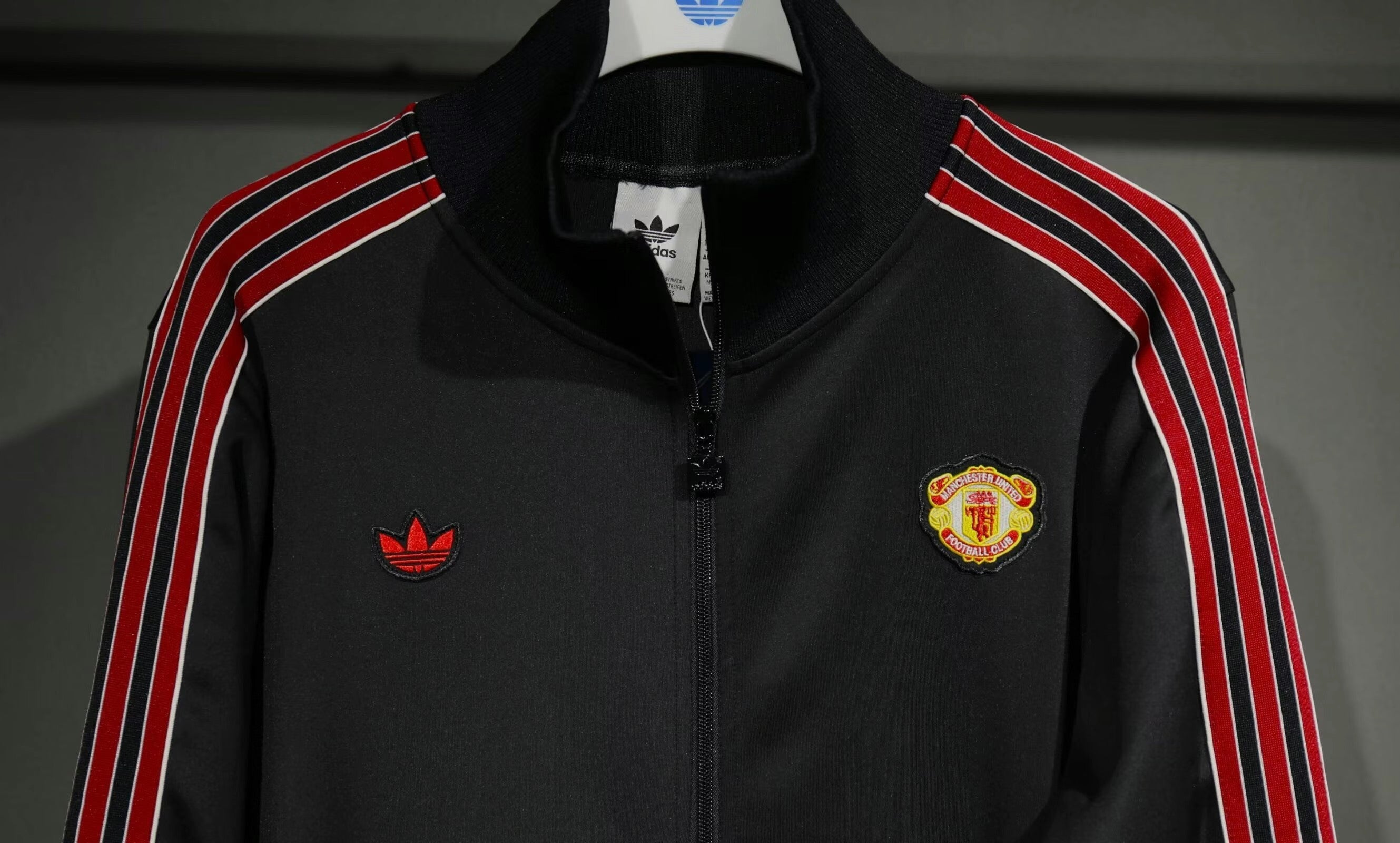 Manchester United Adidas Terrace Icons tracksuit