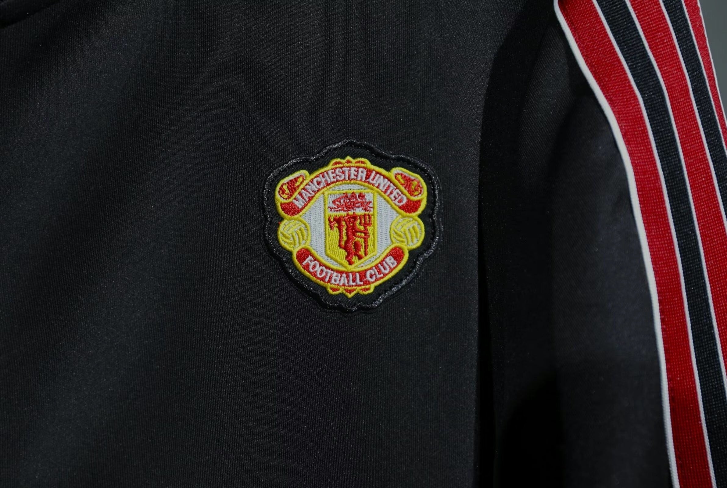 Manchester United Adidas Terrace Icons tracksuit