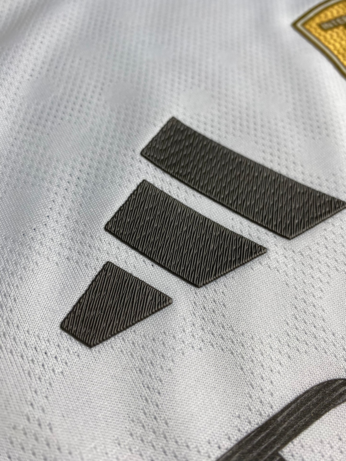 Real Madrid home jersey. Season 25/26. Daniel Carvajal.
