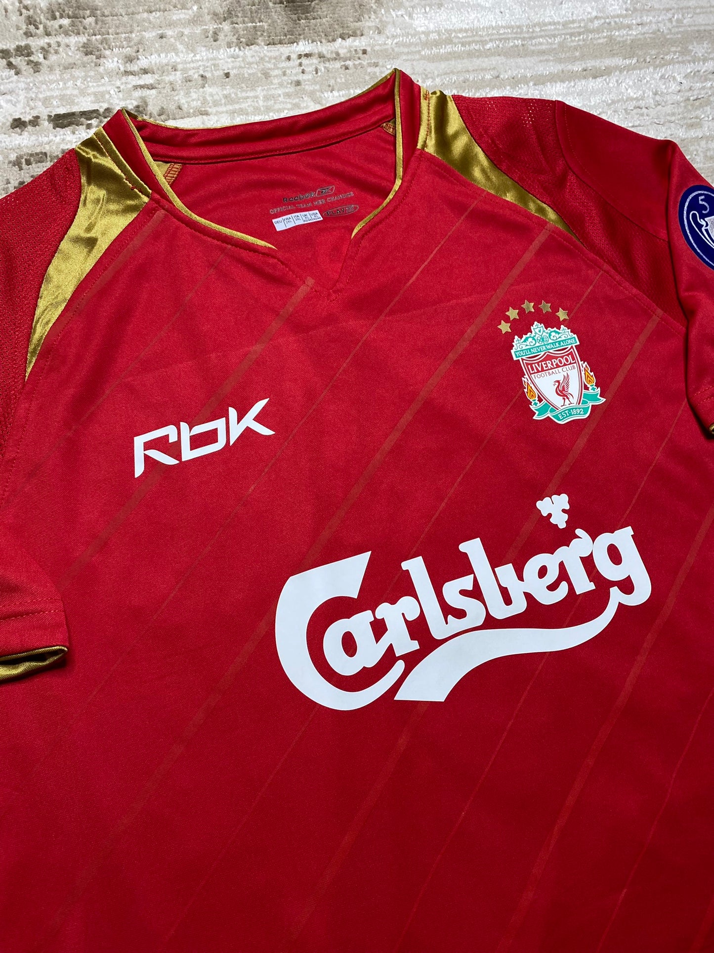 Liverpool home jersey. Season 05/06. Steven Gerrard.
