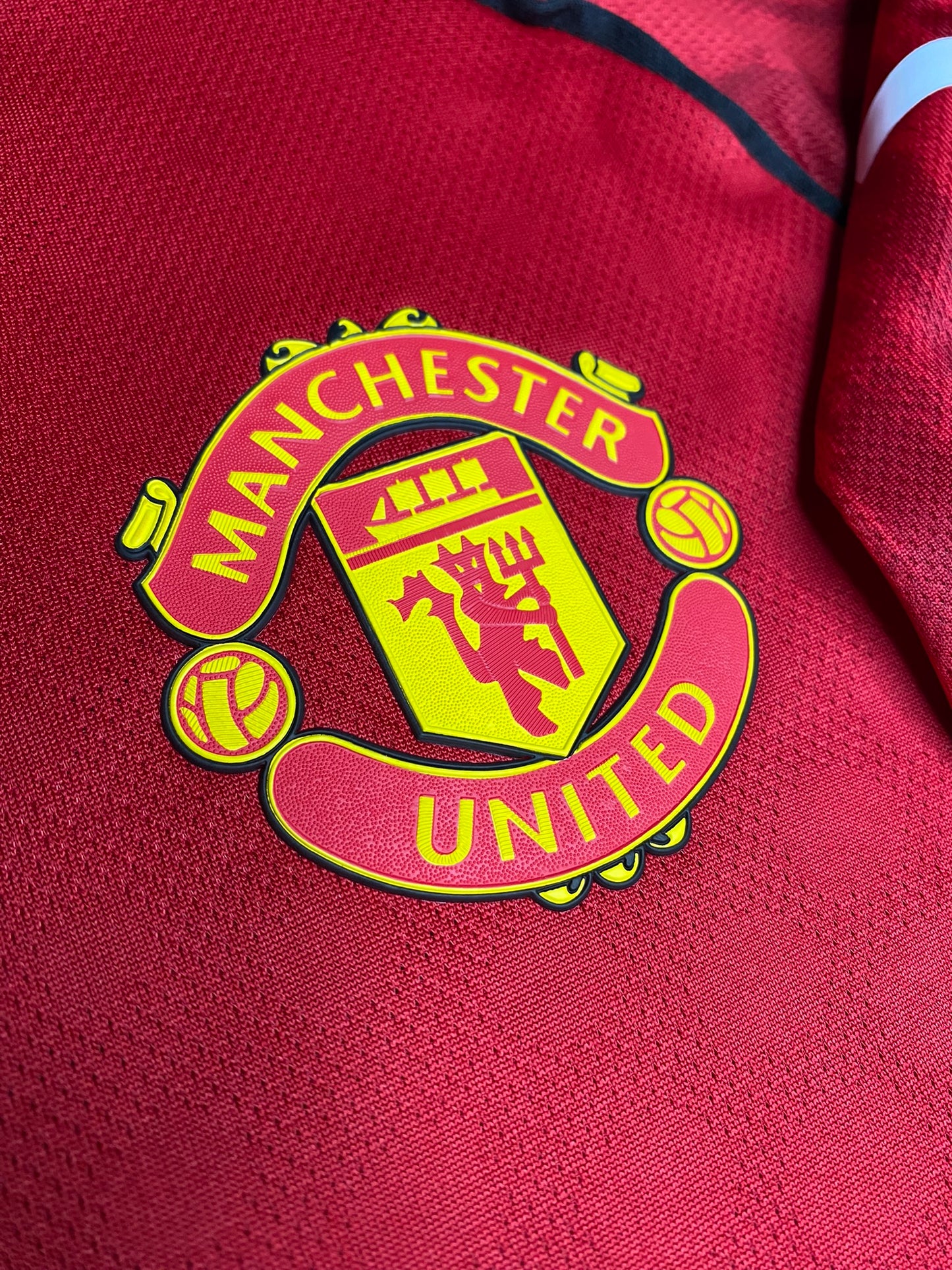 Manchester United home jersey. Season 25/26. Mason Mount