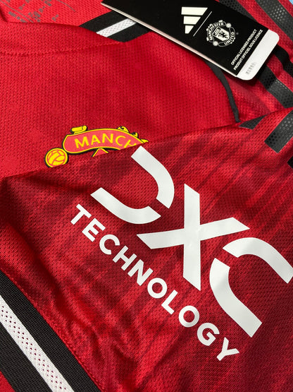 Manchester United home jersey. Season 25/26. Casemiro Carlos Henrique