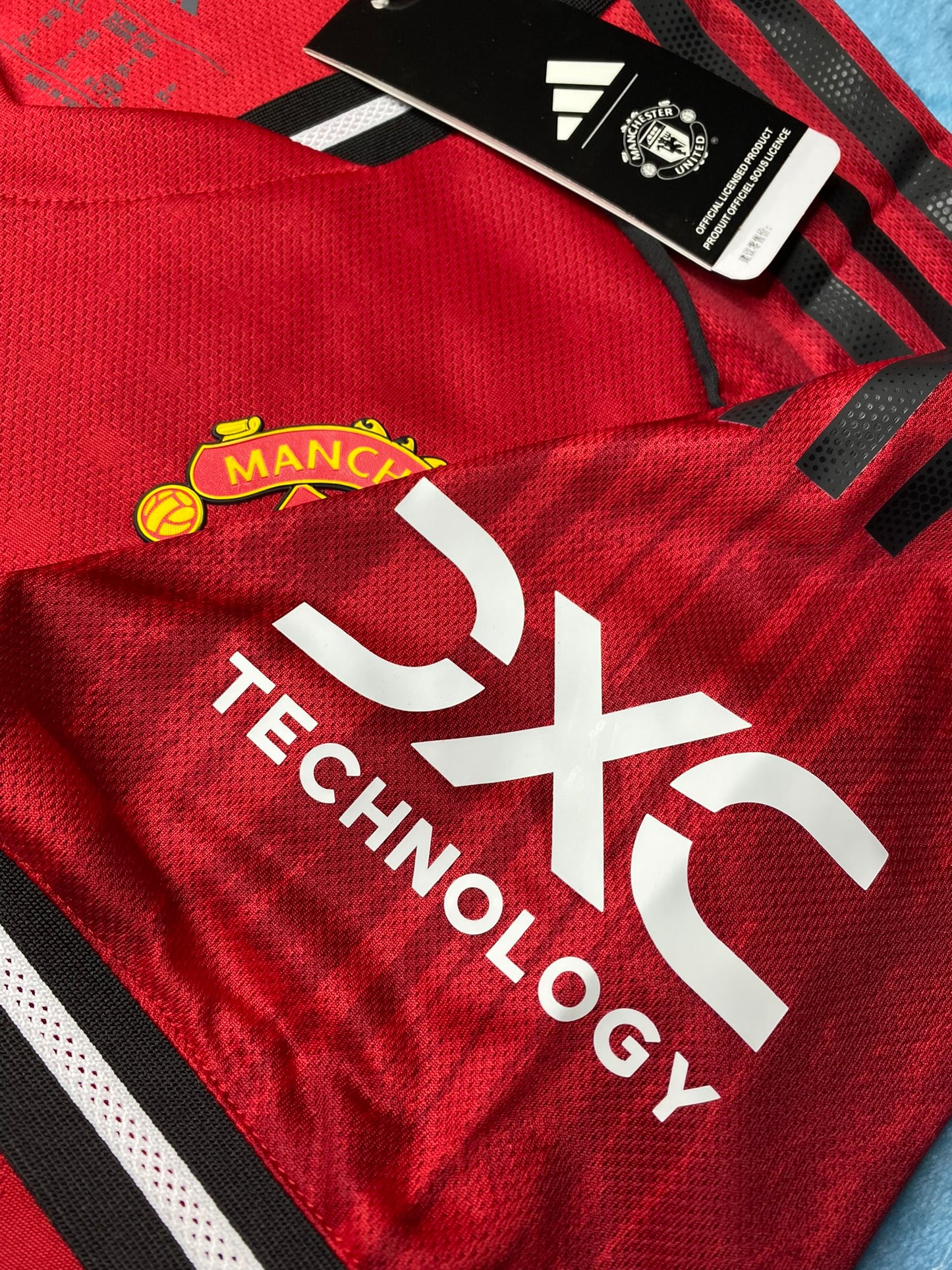 Manchester United home jersey. Season 25/26. Mason Mount