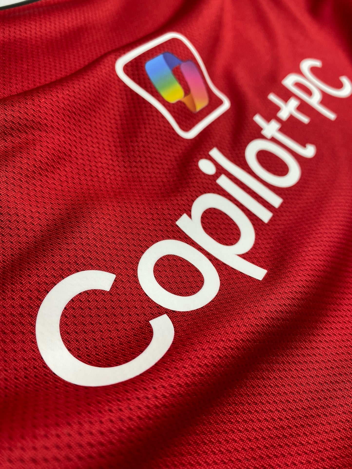 Manchester United home jersey. Season 25/26. Mason Mount