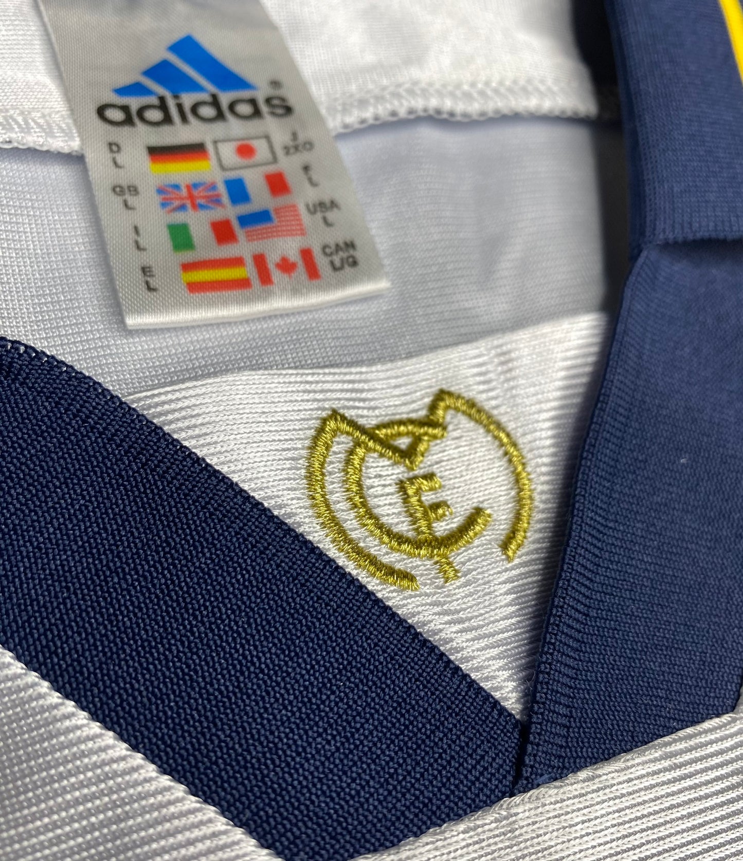 Real Madrid home jersey. Season 98/00. Raul Gonzalez Blanco