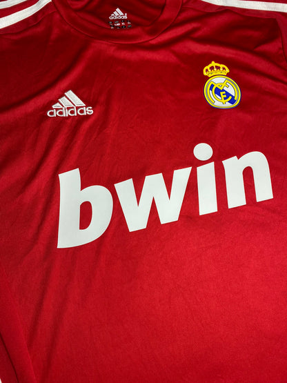 Real Madrid third jersey. Season 11/12. Xabi Alonso