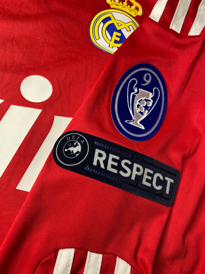 Real Madrid third jersey. Season 11/12. Xabi Alonso