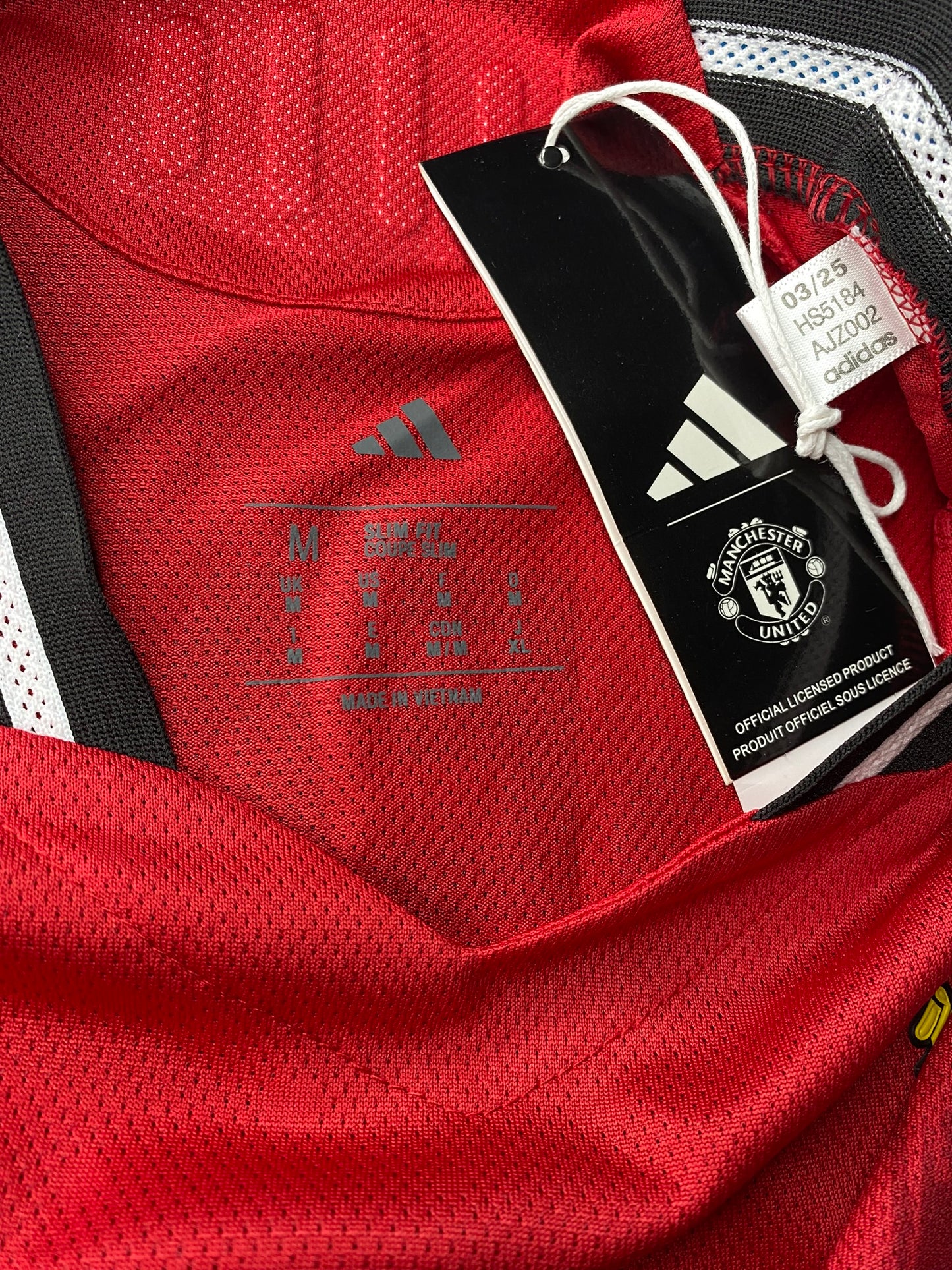 Manchester United home jersey. Season 25/26. Carlos Casemiro