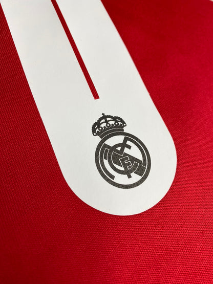 Real Madrid third jersey. Season 11/12. Xabi Alonso